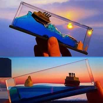 Titanic Cruise Ship Fluid Drift Bottle – Unsinkable Floating Ship Decor